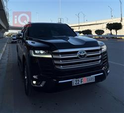 تويوتا لاندكروزر